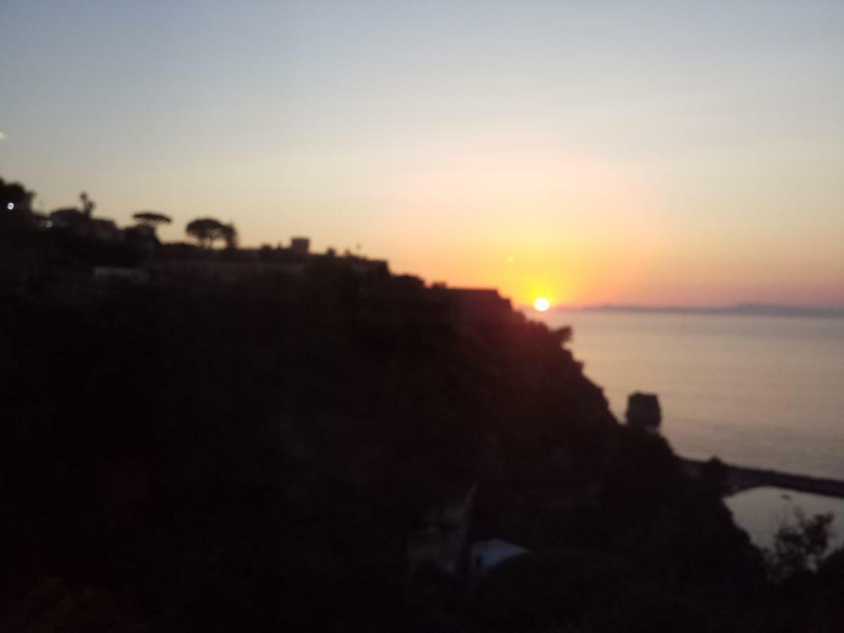 Mediterranean Apartments Capo d'Orlando Bagian luar foto